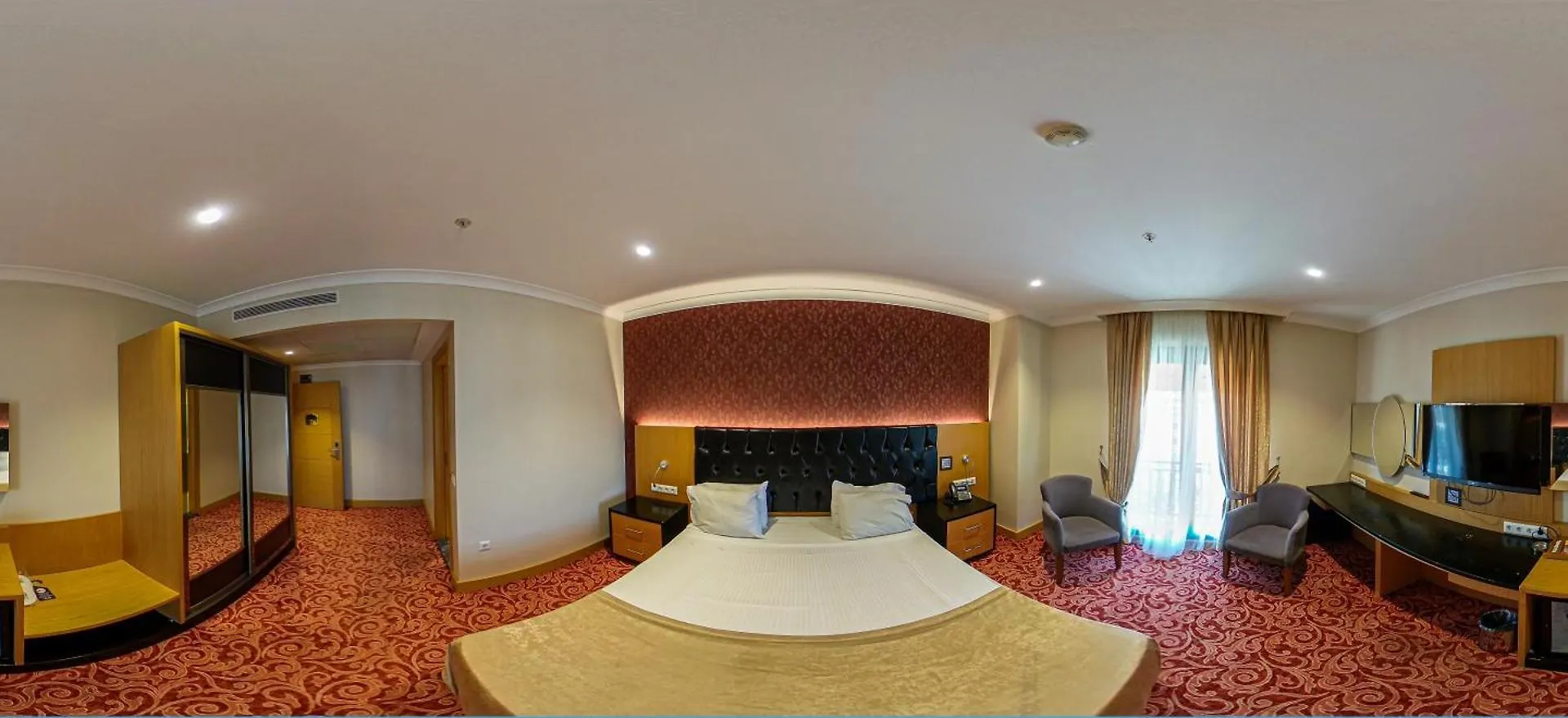 Vois Hotel Atasehir & Spa Istanbul 4*,